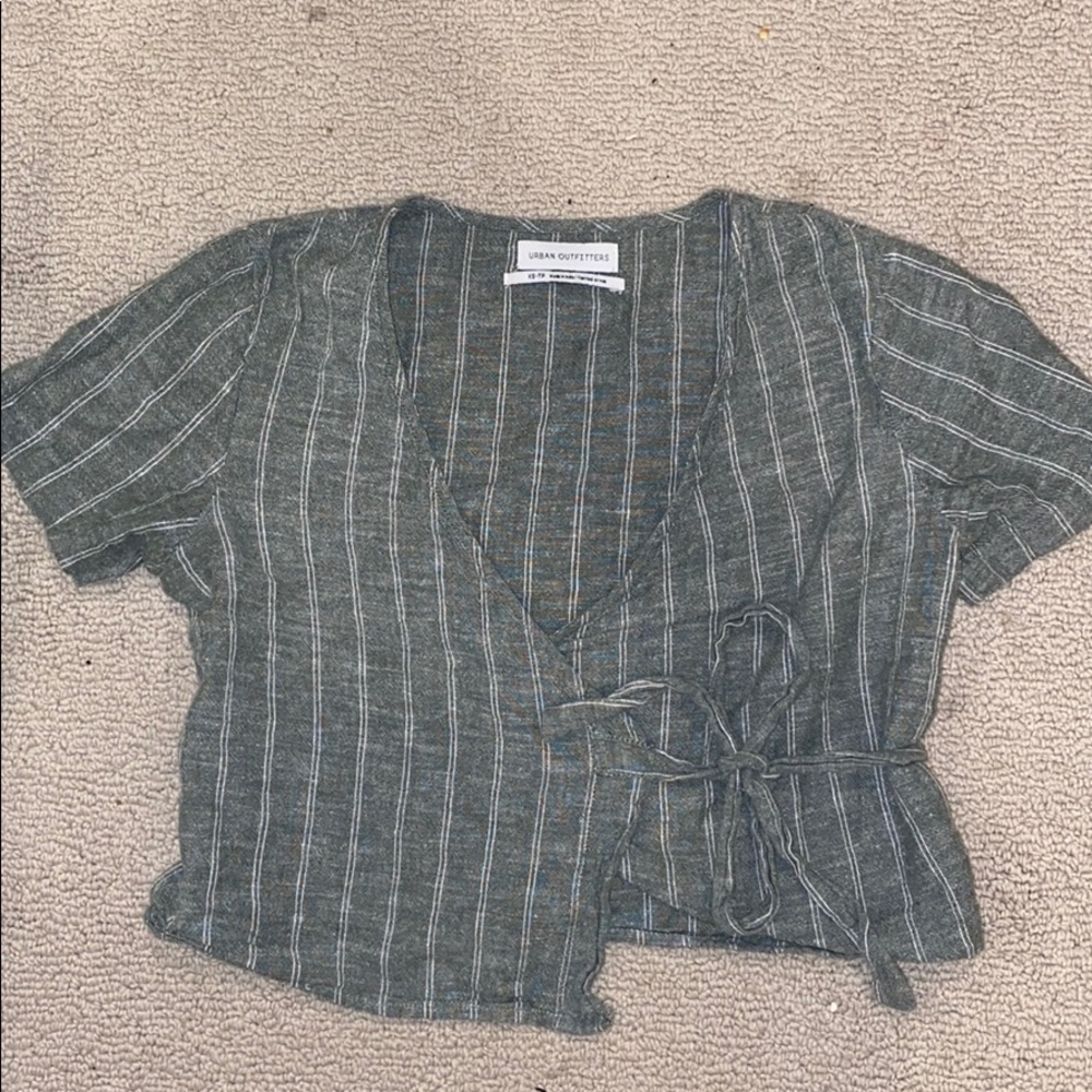 Urban outfitters tie top